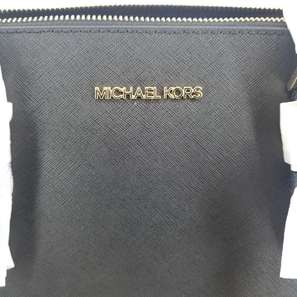 Michael Kors Charlotte Large Black Leather Tote Bag Zip Closure Gold Hardware - Picture 4 of 8